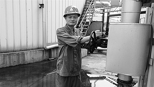 凡星亦可閃耀星空——記頁岩煉油廠水處理車間淨水班班長董群