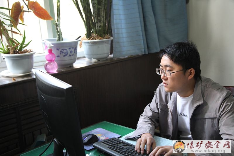 趙國旺   身邊的大學生