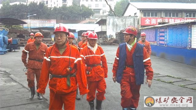 川南煤監分局徐廷東一行到魯班山北礦安全檢查