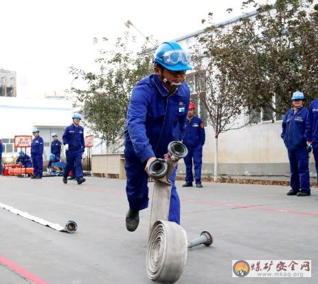 強化消防技能 建設平安化工  天偉化工廠成功舉辦消防技能大比武