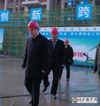 婁底：檢查中心城區建築工地質量安全