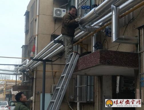 兗礦集團興隆莊礦防火災隱患保用電安全