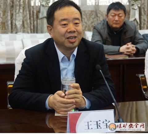 王玉寶會見同濟大學裝配式研究院院長李元齊一行