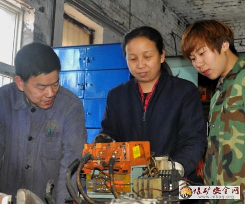 鶴煤三礦新年掀起技術練兵新熱潮