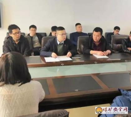 中興煤業公司團委開展“改革創新 奮發有為” 大討論座談會