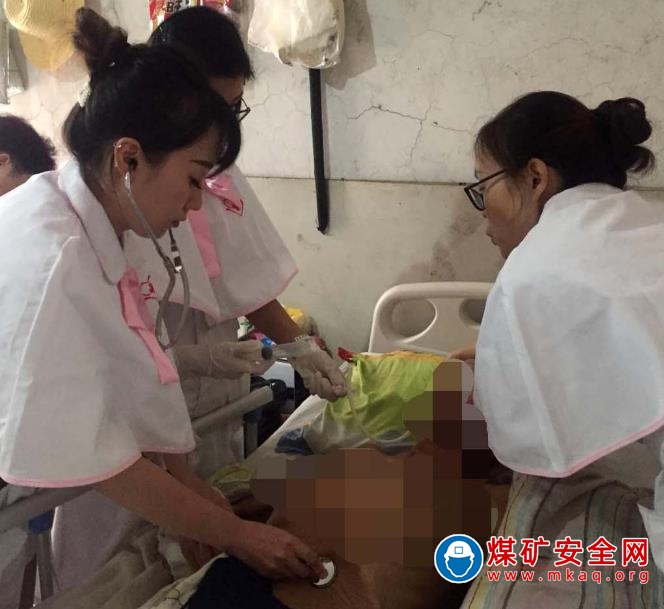 攀煤總醫院南丁格爾誌願者在行動