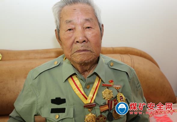 初 心——山西焦煤西山煤電集團4位70年黨齡老黨員的心路曆程