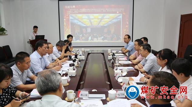 省人大社會委副主任委員李亞明一行來西山煤電調研殘疾人工作