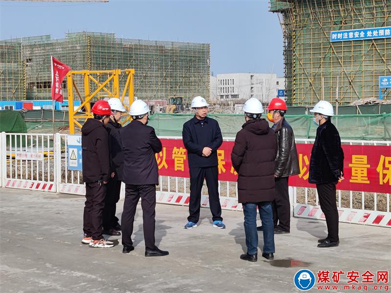 中煤三建建安公司黨委副書記、總經理井誌彬到宿州市委黨校項目部檢查指導工作