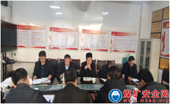 國家礦山安全監察局陝西局二級巡視員李玉清帶隊對子長市開展煤礦安全生產第二輪綜合督導檢查