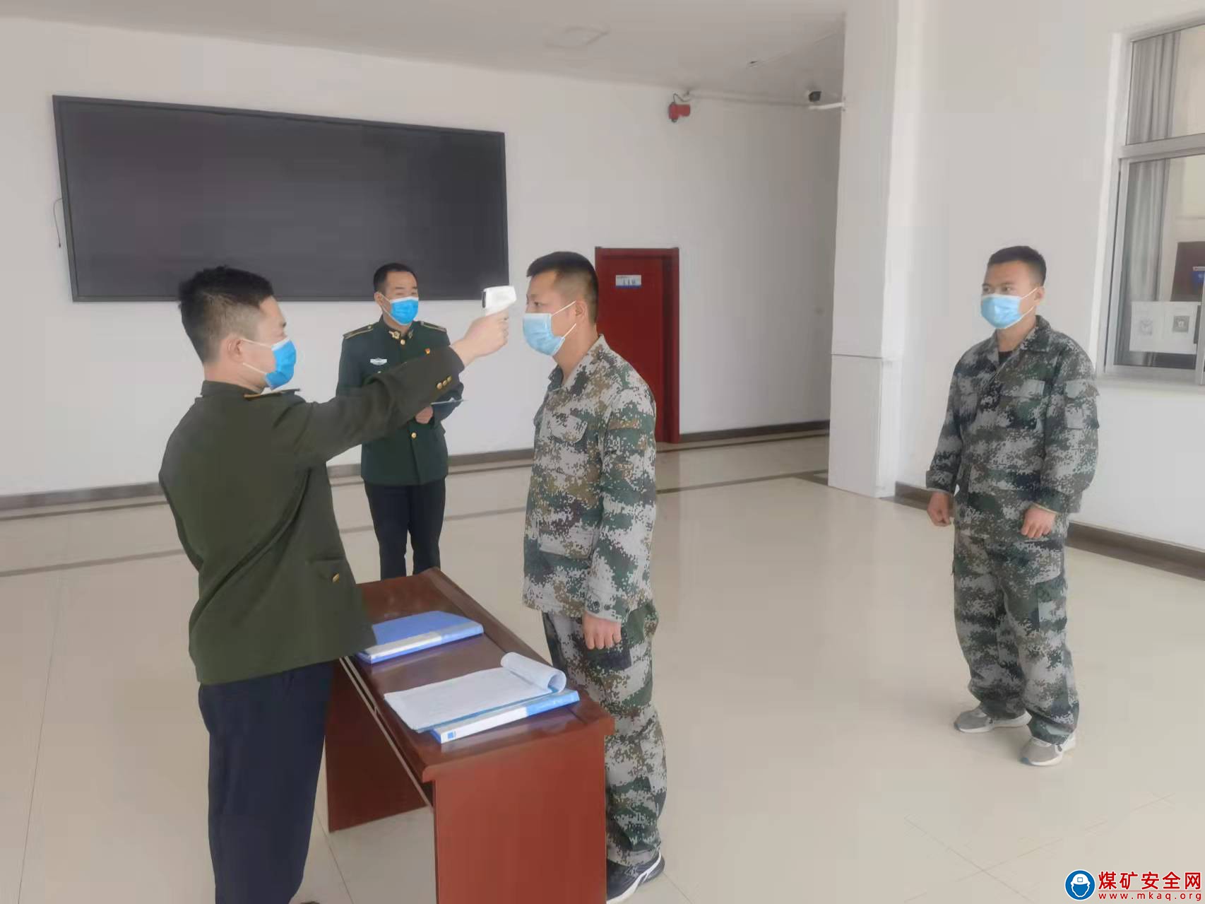 蒲白救護消防大隊曹家灘中隊 疫情防控 我們在行動