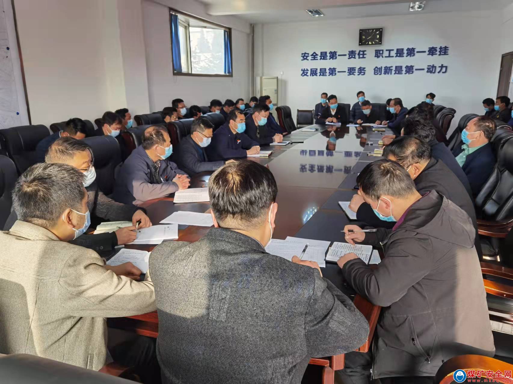 河南能源義煤公司石壕煤礦：“三推動”促進八一精神穩落地