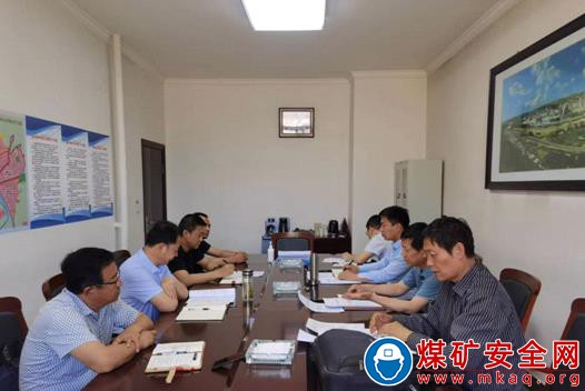 國家礦山安全監察局陝西局監察執法二處監督檢查米脂縣煤礦安全監管工作