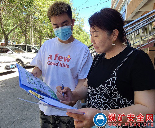 “推普助發展，通語促振興”———中國礦業大學赴新蒙渝三地推普助力鄉村實踐團赴新疆尼勒克縣尼勒克鎮開展推普活動紀實