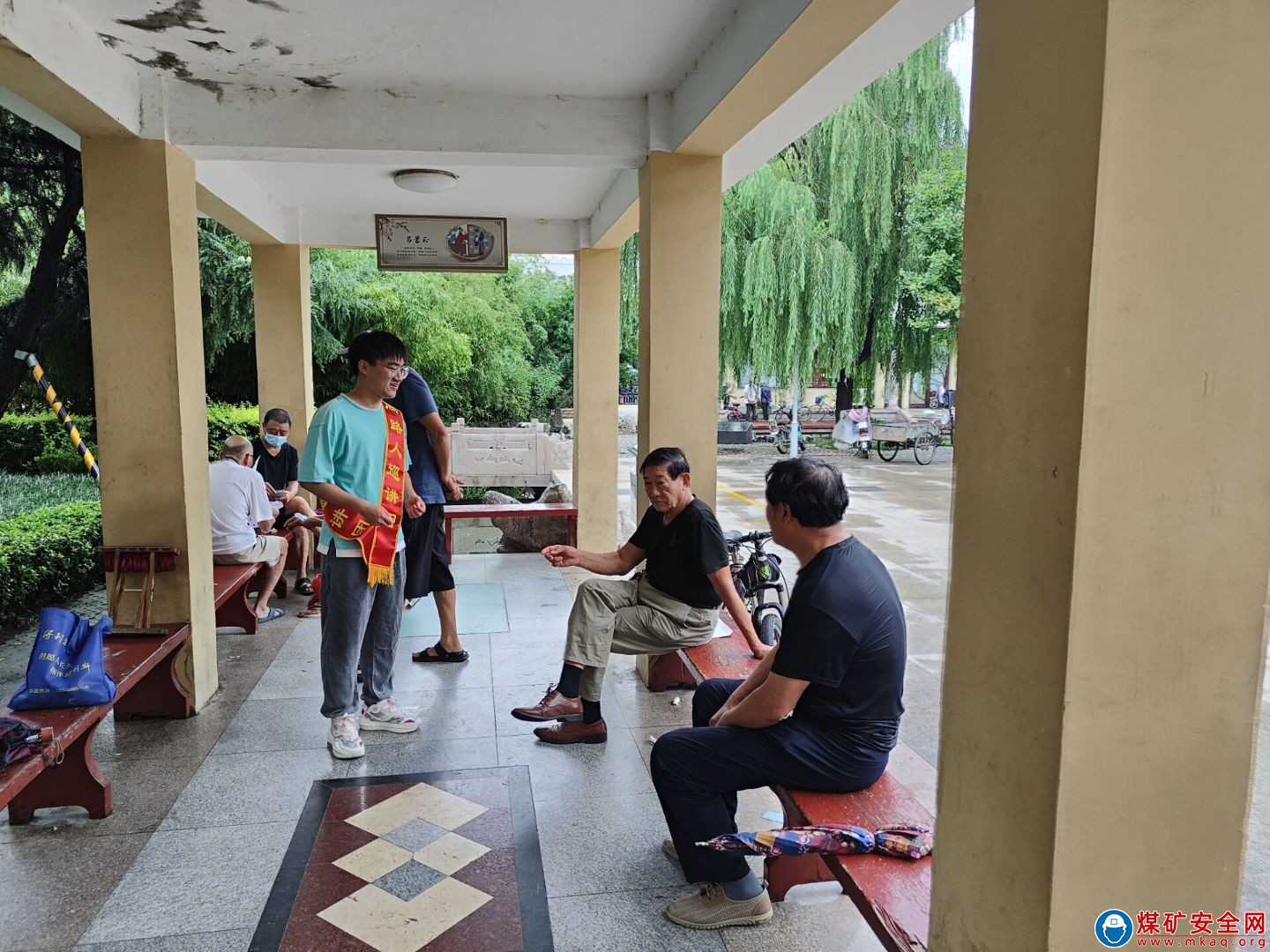 “凝聚青年智慧，發揮青年力量”——中國礦業大學同路人巡講團前往萊州市社區廣場宣講