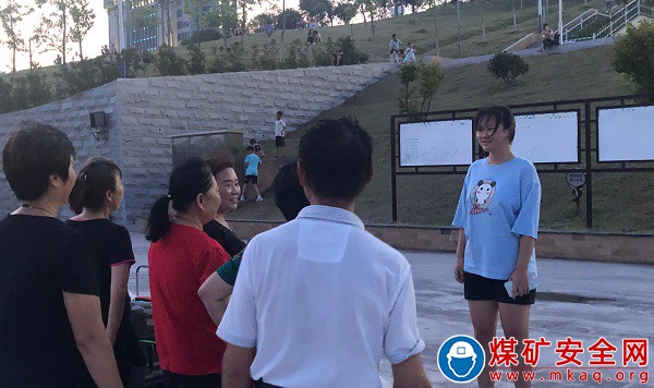 中國礦業大學化工學院踐行“兩山”理論，守護生態城市——垃圾分類調研團前往湖北巴東開展誌願講解活動