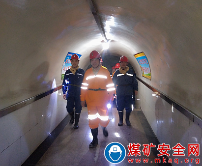 濟寧市能源局局長劉曉林一行蒞臨山東裕隆礦業集團唐陽煤礦進行“四不兩直”夜查