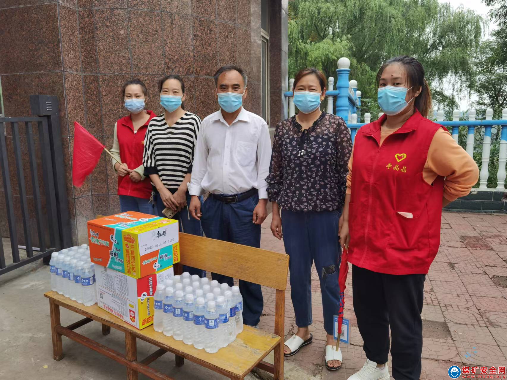 河南能源義煤集團石壕煤礦：慰問送達 關愛備至