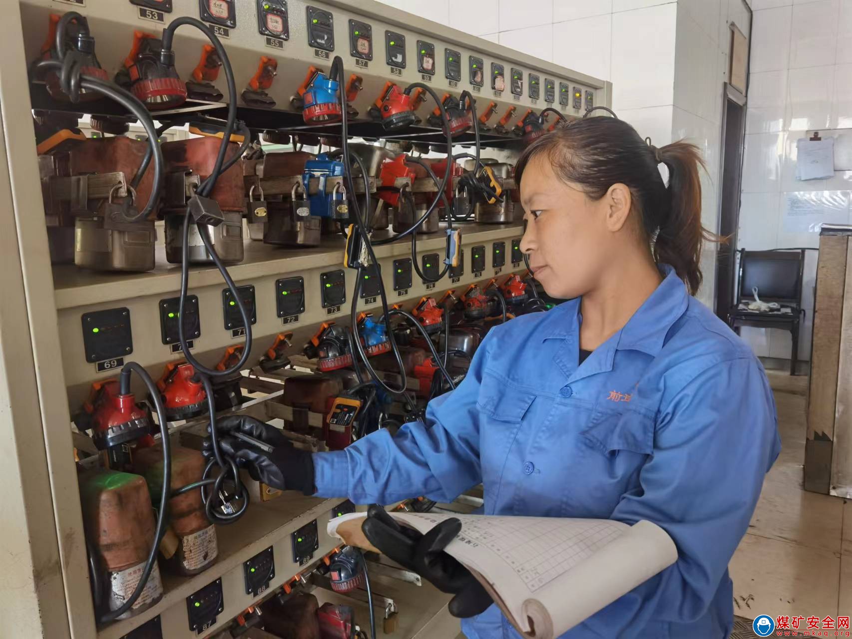 河南能源義煤集團石壕煤礦：巾幗崗位踐行動