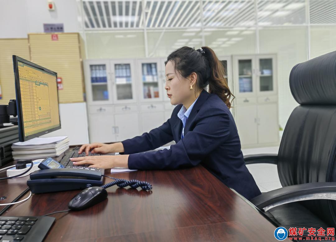 中能袁大灘礦業:讓我們和“安全先生”談場戀愛吧