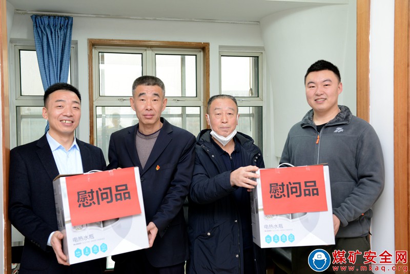 春節慰問送關懷   情暖退役軍人心  晉能控股山西煤業股份有限公司開展節前走訪慰問退役軍人活動