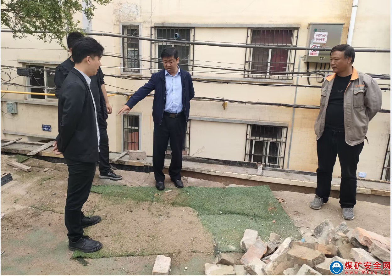 銅川礦務局華遠項目部煤機中心：多措並舉築牢汛期“三防”安全堤