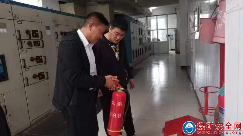 九裏山礦武保科開展入冬前礦區消防安全大檢查