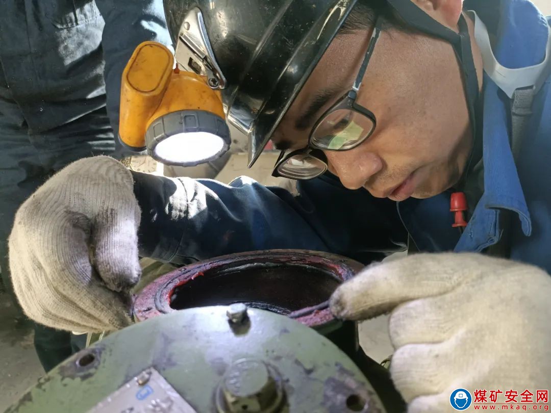 陝西中能煤田有限公司：把脈會診找病症 對症下藥開良方