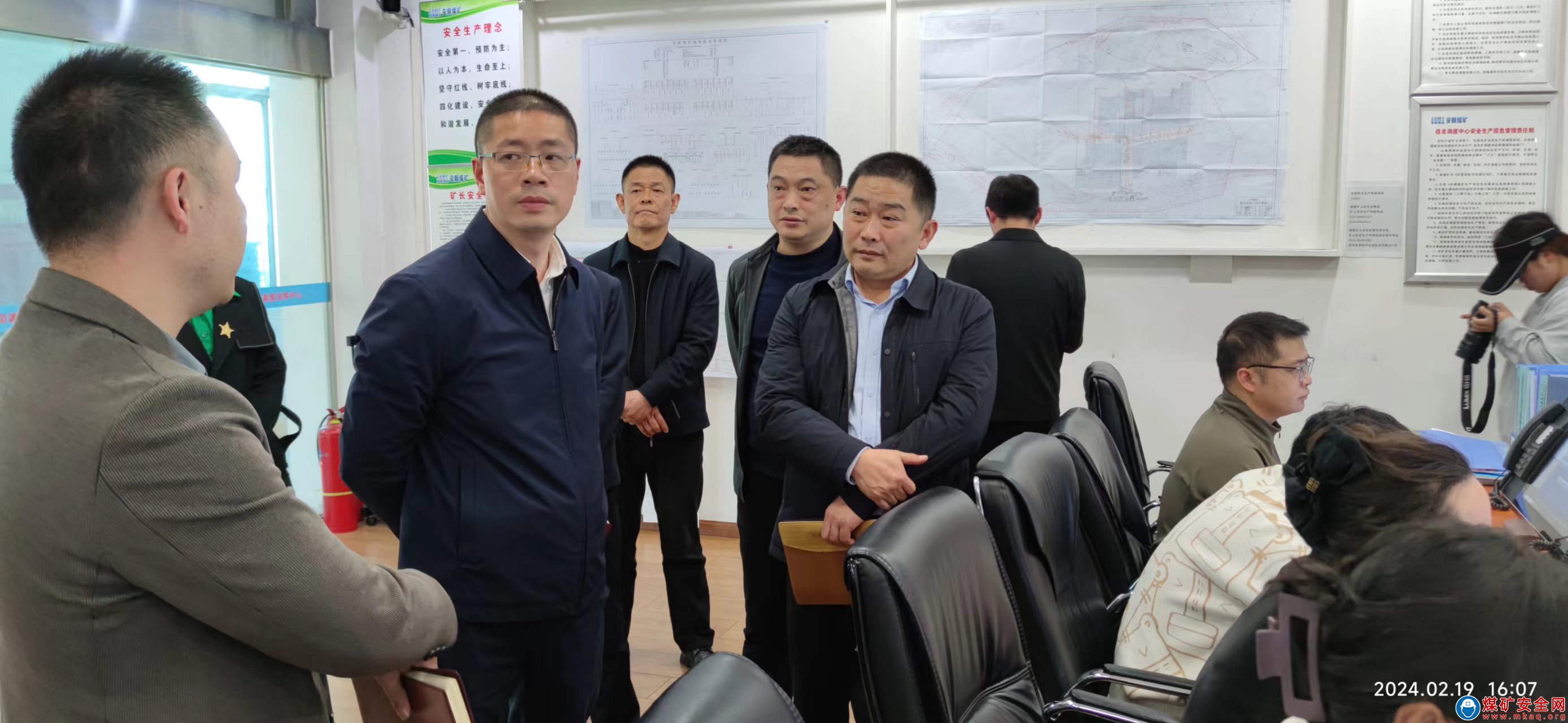 西秀區區長徐傑到安順煤礦調研